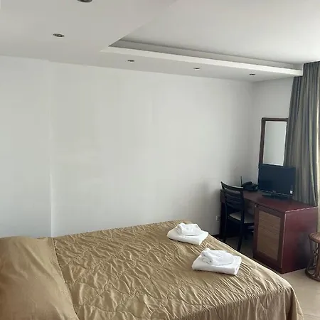 Guest Toni Apartment *